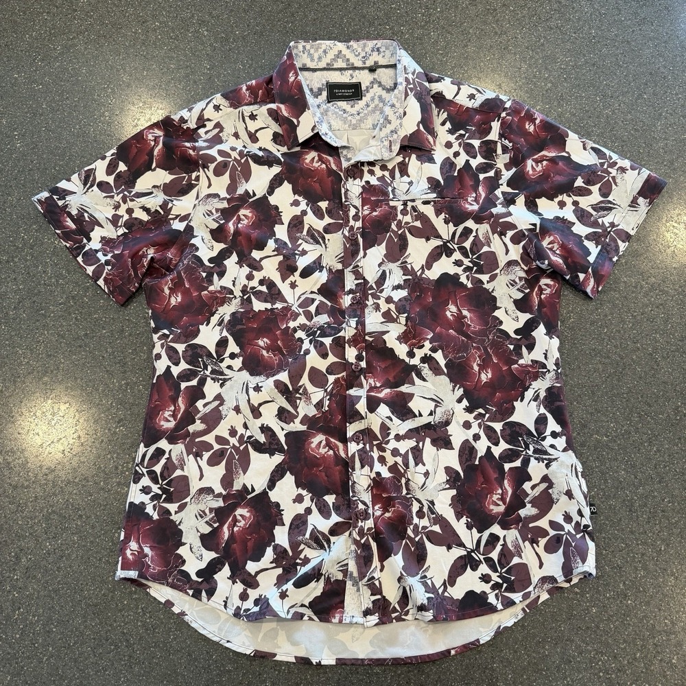 7 Diamonds Purple Floral 4 Way Stretch Short Sleeve Button Up Size Medium